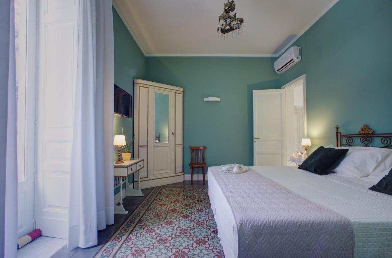 Palazzo Pastura B&B And Apartments CTA Eksteriør billede