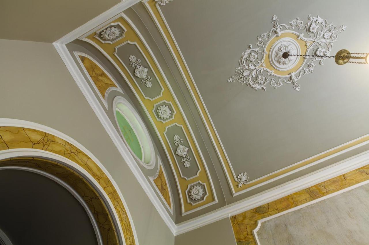Palazzo Pastura B&B And Apartments CTA Eksteriør billede