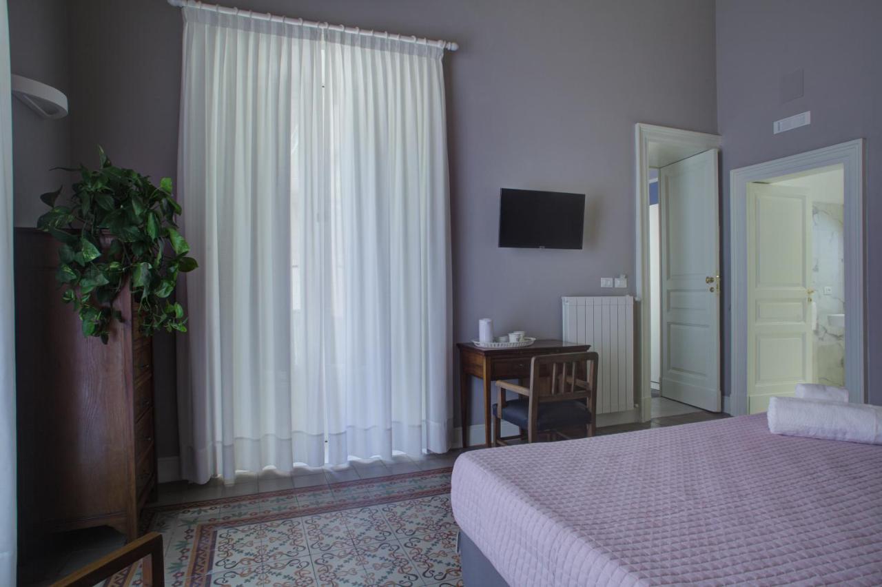 Palazzo Pastura B&B And Apartments CTA Eksteriør billede