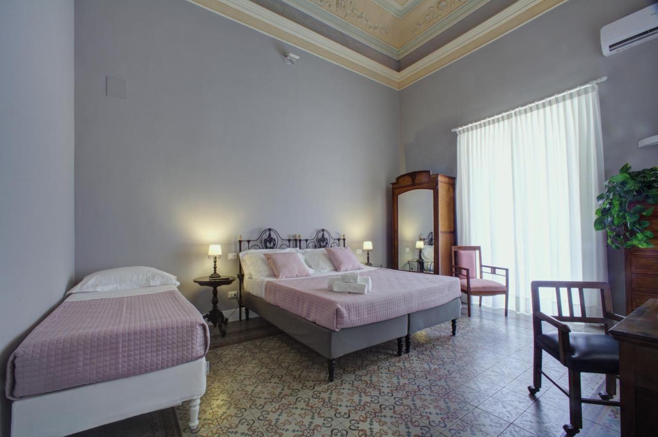Palazzo Pastura B&B And Apartments CTA Eksteriør billede